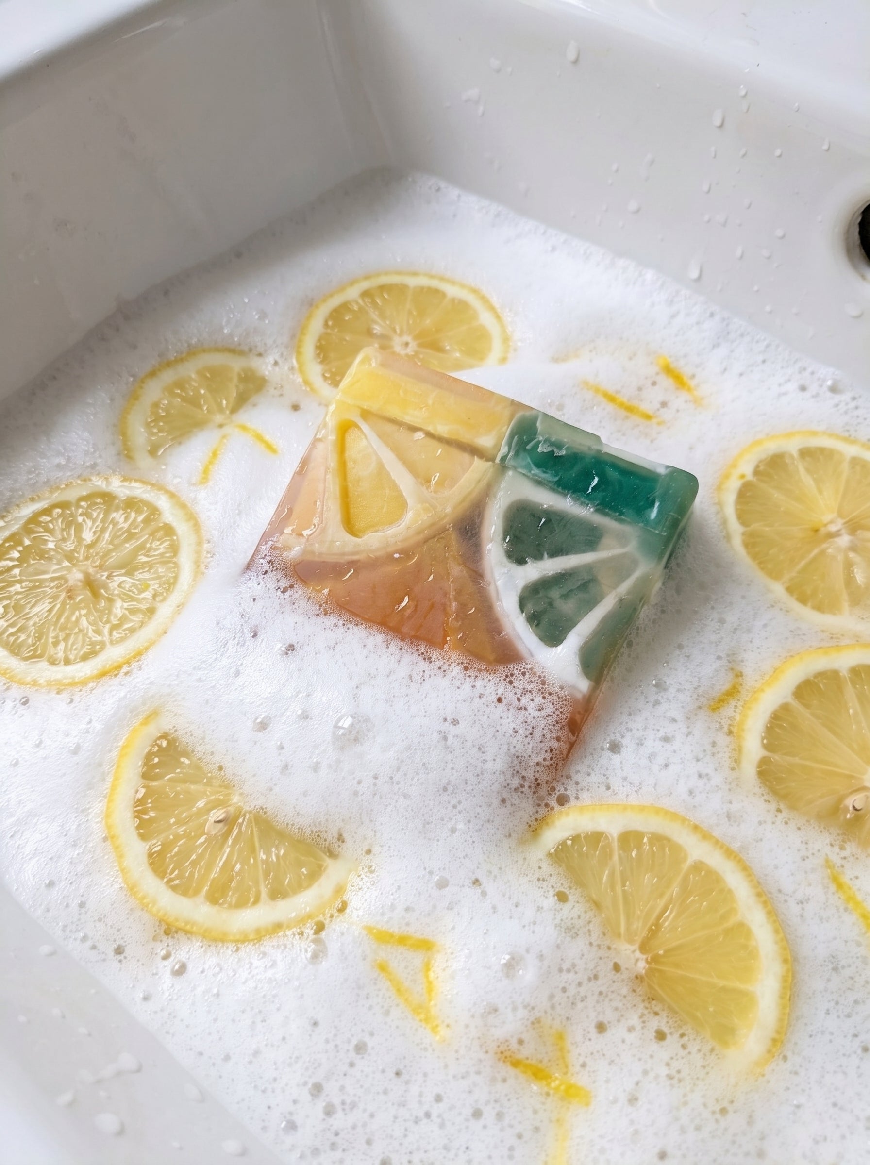 Lemon Glow Bar 150 GM