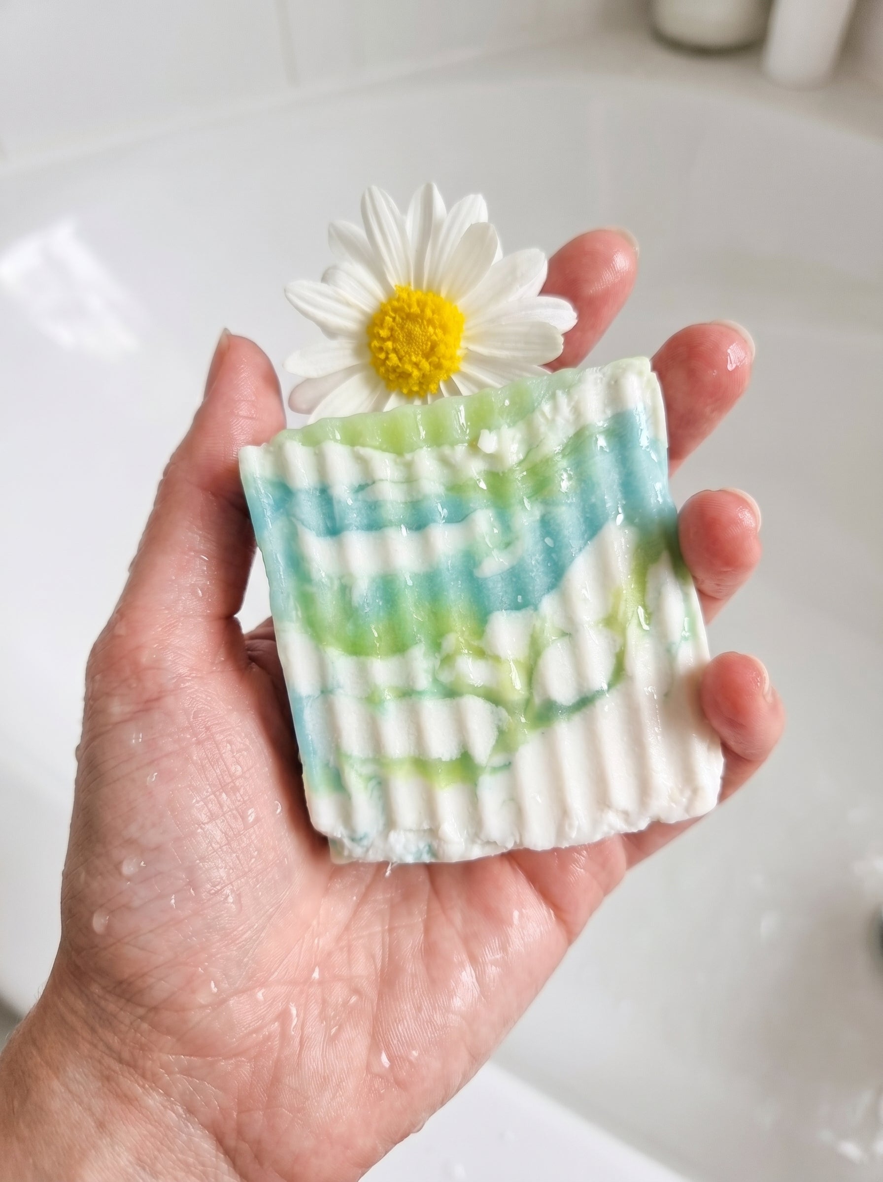 Sunflower Glow Bar 150 GM